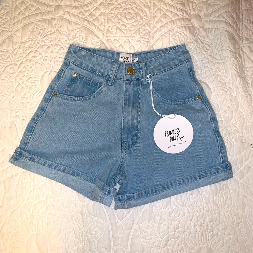 Light wash Jean shorts